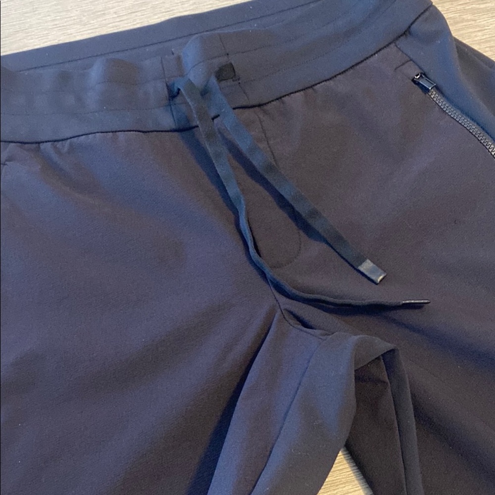 Athleta Headlands Hybrid Trek jogger 4P